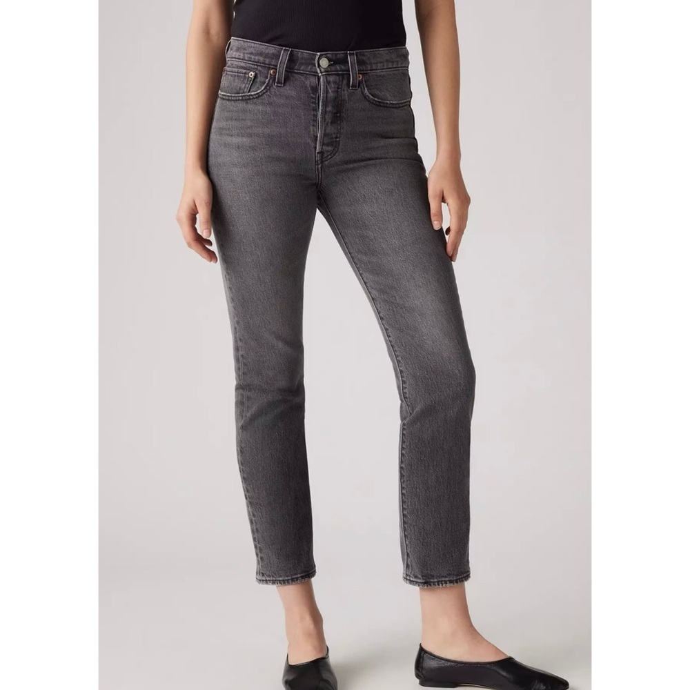 LEVI’S | Black Wedgie Fit Button Fly Denim Jeans with Classic Straight Leg Sz 27